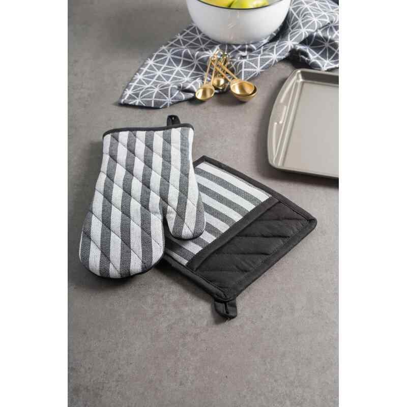 Design Imports Stripe Kitchen 2-Piece Potholder and Oven Mitt Set